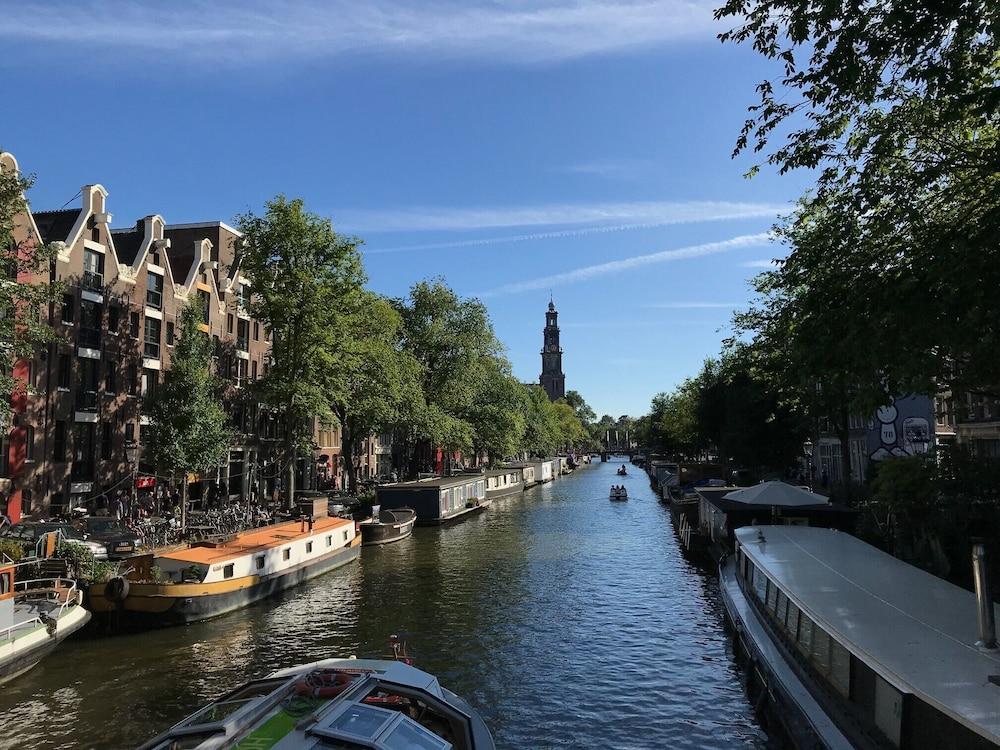 The Pavilions Amsterdam, The Toren المظهر الخارجي الصورة