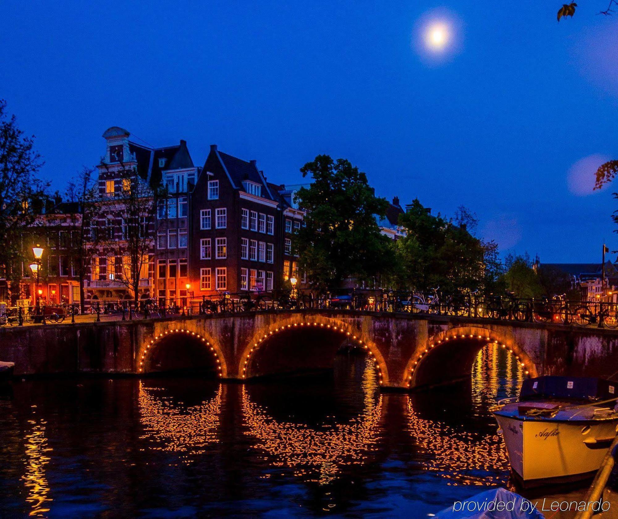 The Pavilions Amsterdam, The Toren المظهر الخارجي الصورة